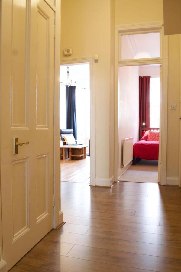 Beautiful Traditional 3 Bedroom In Appartement *