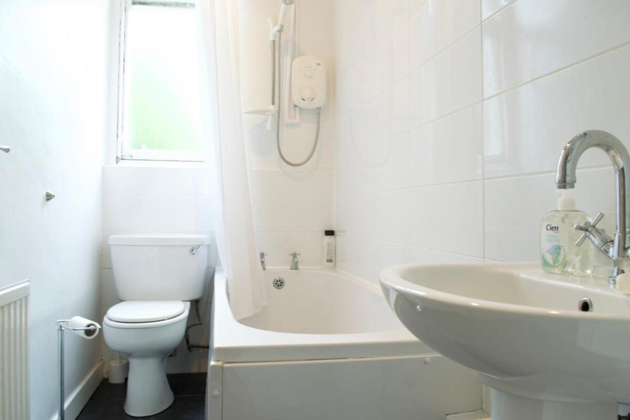 Beautiful Traditional 3 Bedroom In * Édimbourg